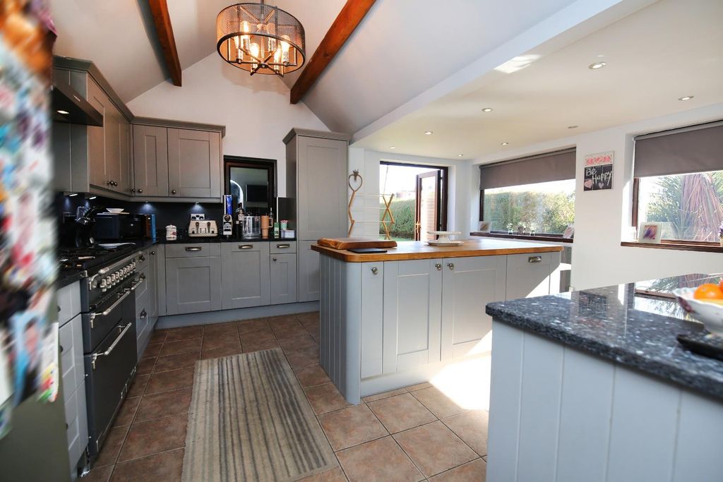 Property photo 3 of 56 Jv6A5024.Jpg