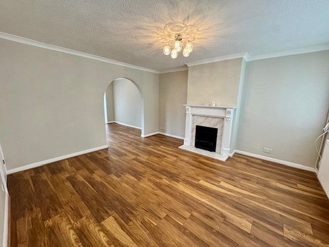 Property photo 2 of 8 Living Room