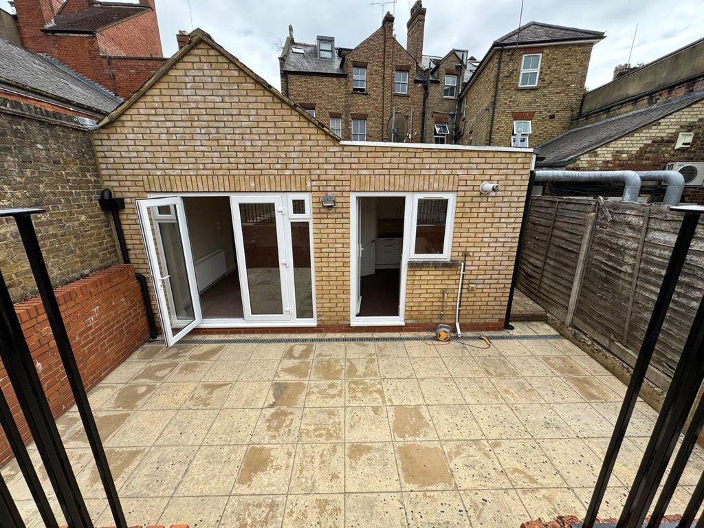 Property photo 2 of 10 Picture No. 02