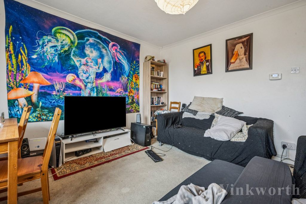 Property photo 3 of 8 Picture No. 03