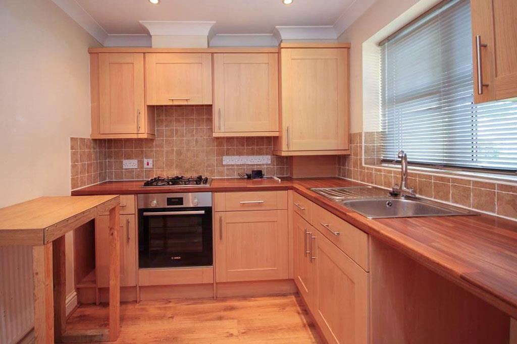 Property photo 2 of 8 Kit.Jpg