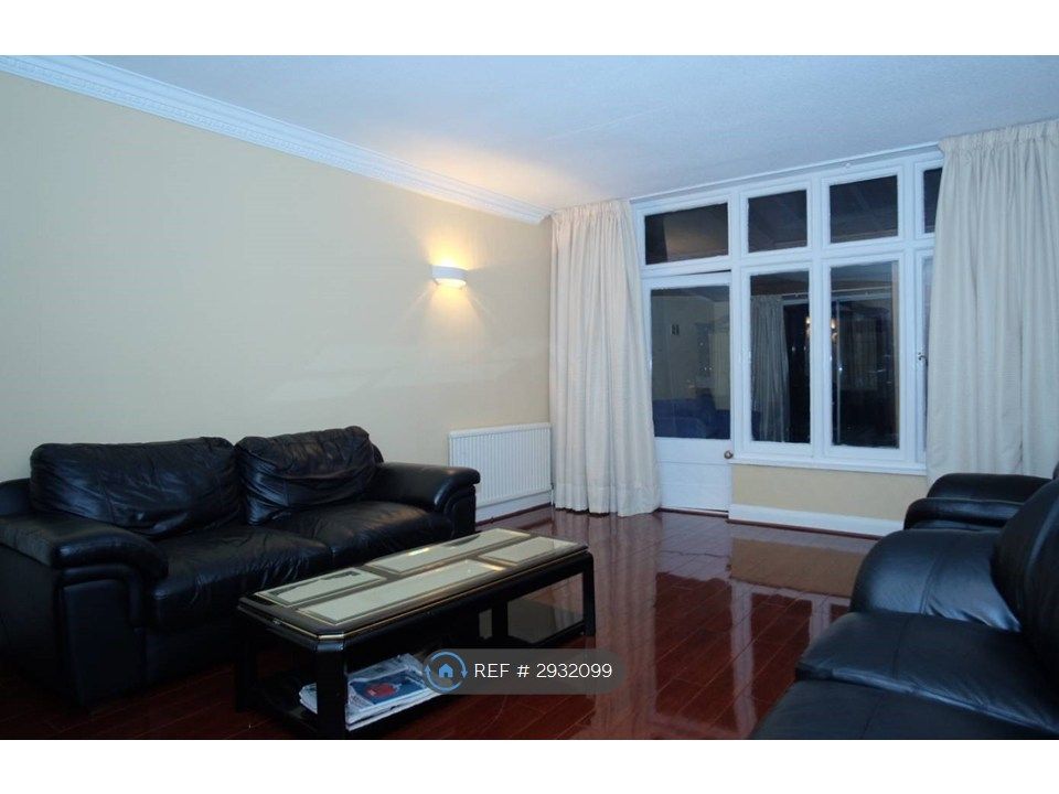 Property photo 3 of 12 Living Room 2