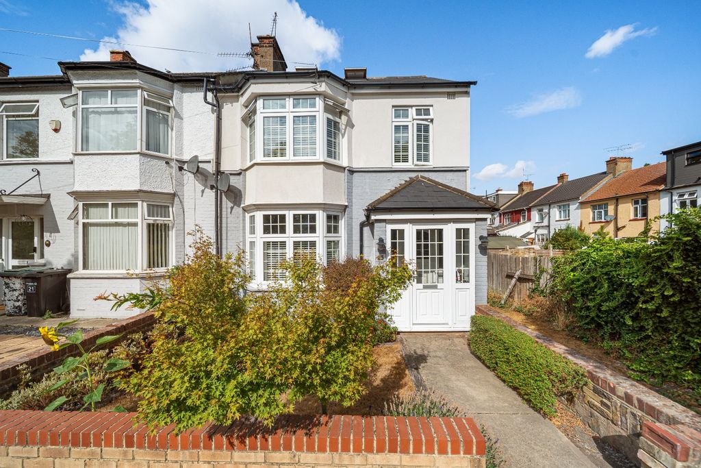 Property photo 1 of 27 5331881
