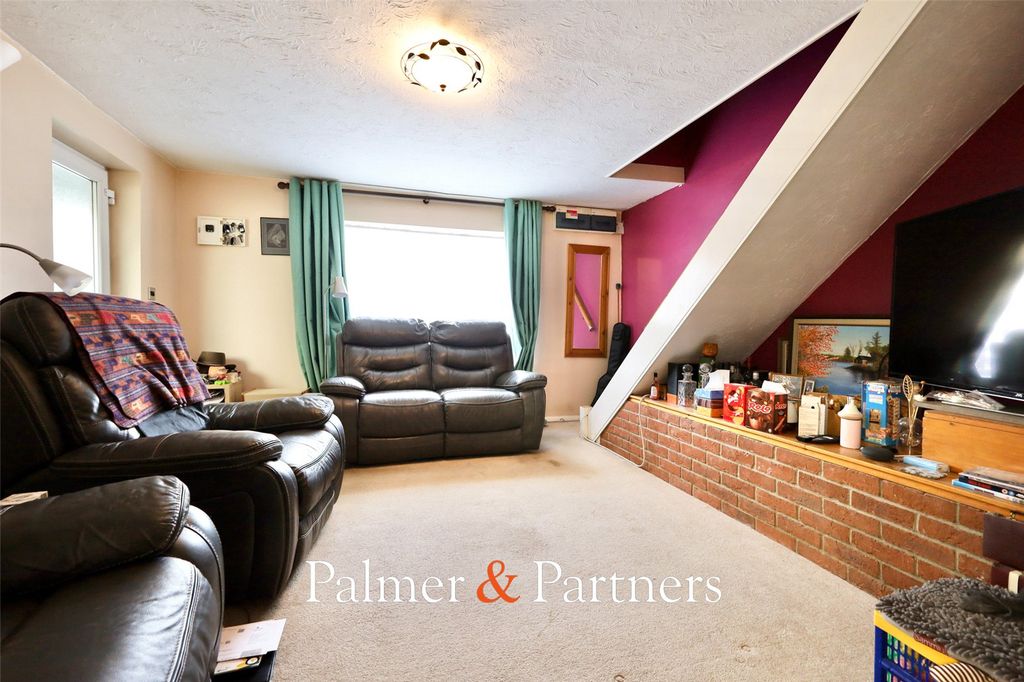 Property photo 2 of 15 Picture No. 05