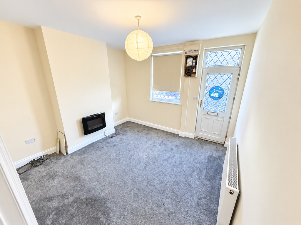 Property photo 2 of 11 4Bbf6A33-4De1-4Bda-9067-19B53699Aad0