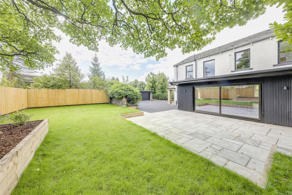 Property photo 2 of 46 Rear Garden &amp; Patio
