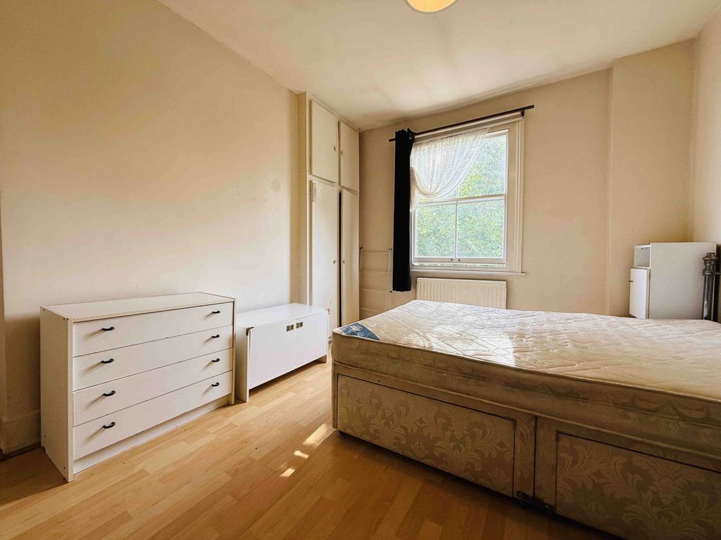 Property photo 2 of 6 Gallery