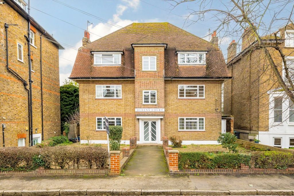 Property photo 1 of 5