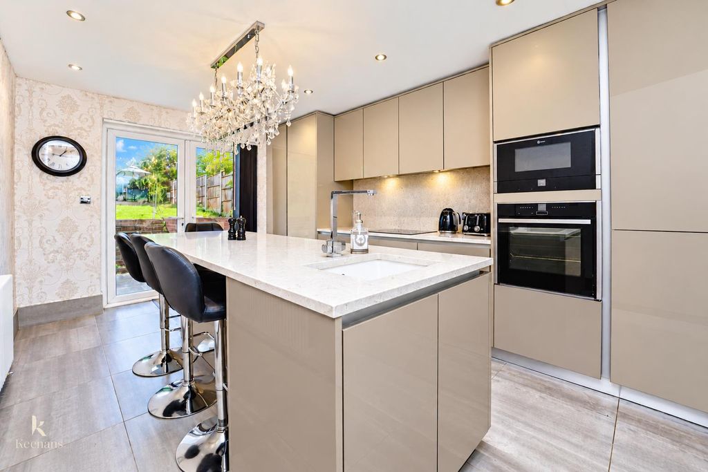 Property photo 1 of 26 Crow Wood (13).Png