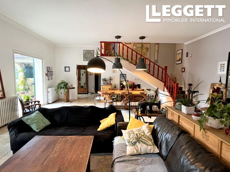 Property photo 3 of 10