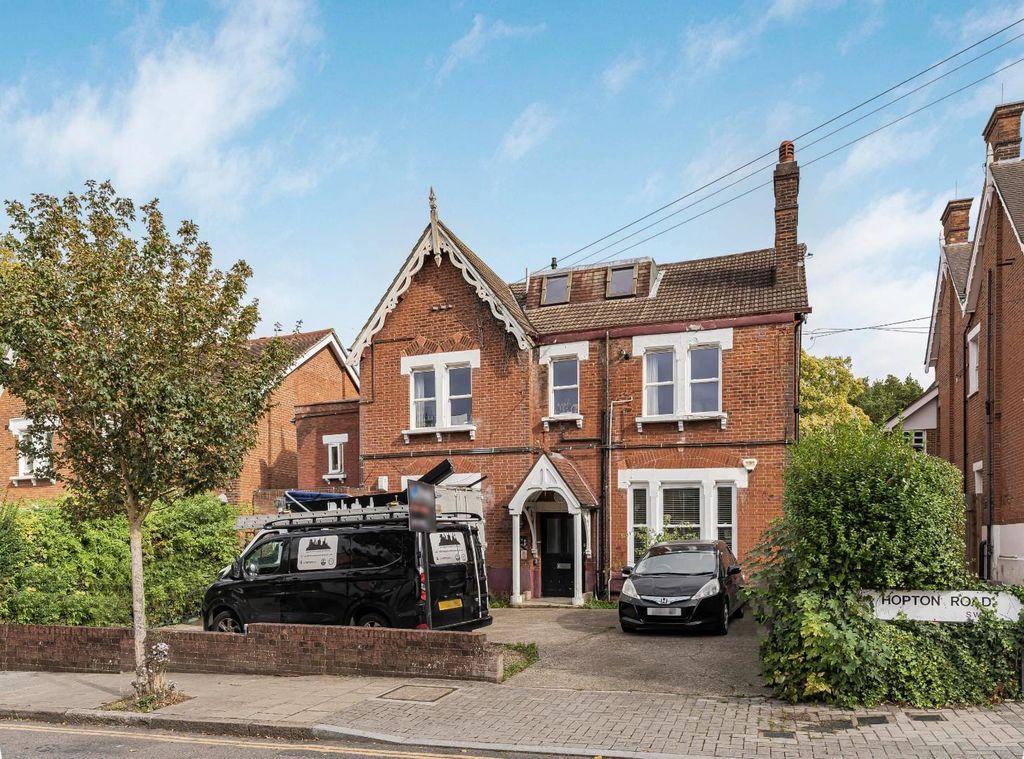 Property photo 1 of 22 16_65229.Jpg