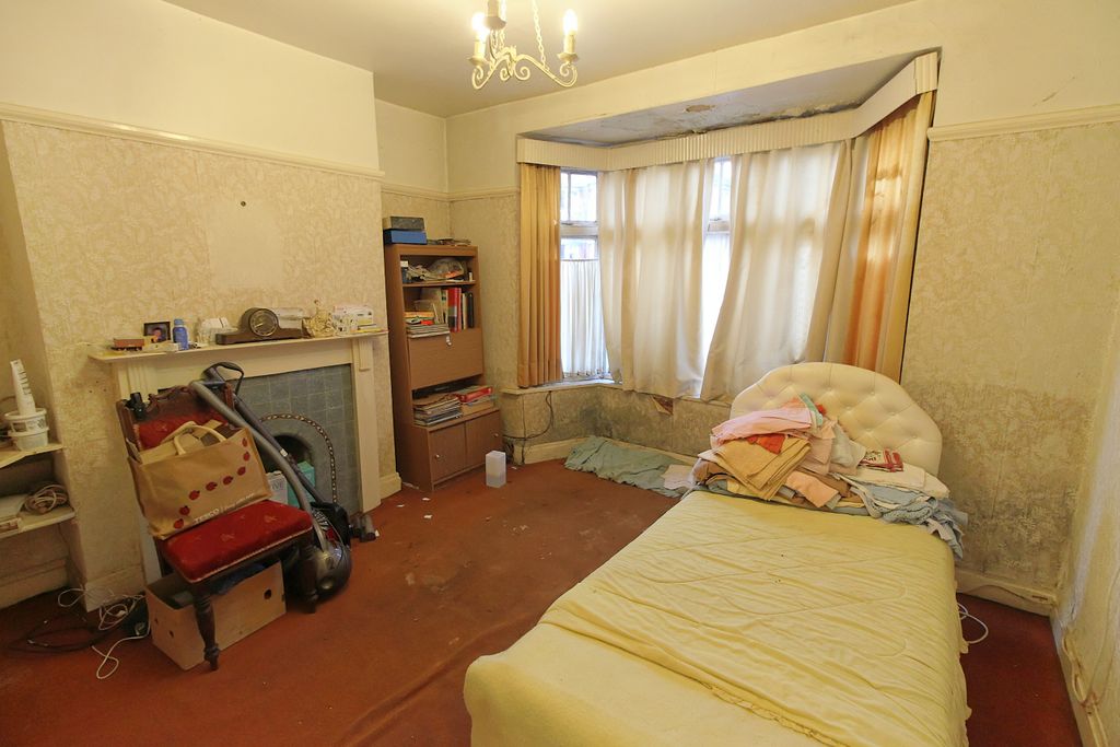 Property photo 3 of 14 Img_2125_Dxo