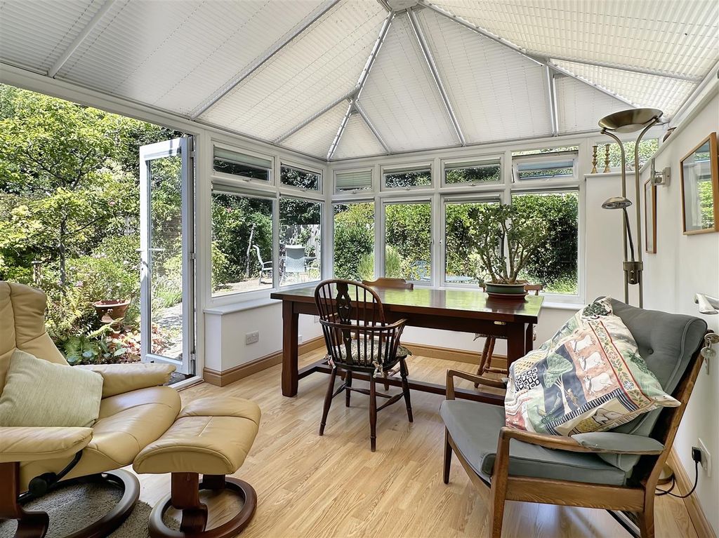 Property photo 3 of 14 Img (10).Jpg