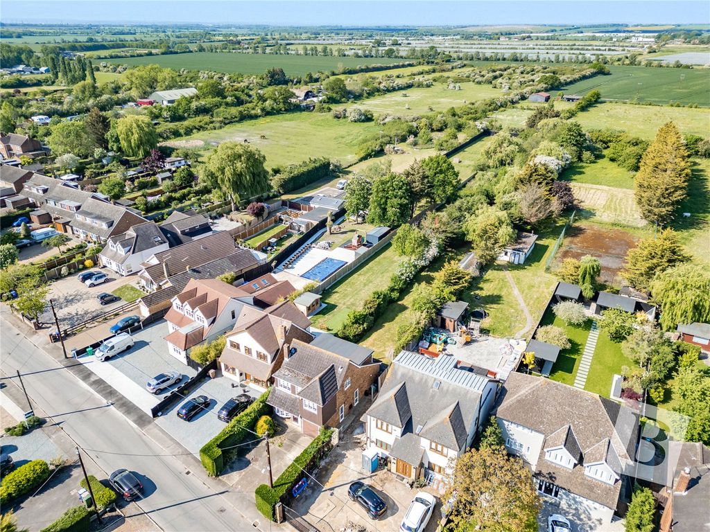 Property photo 3 of 20 Aerial