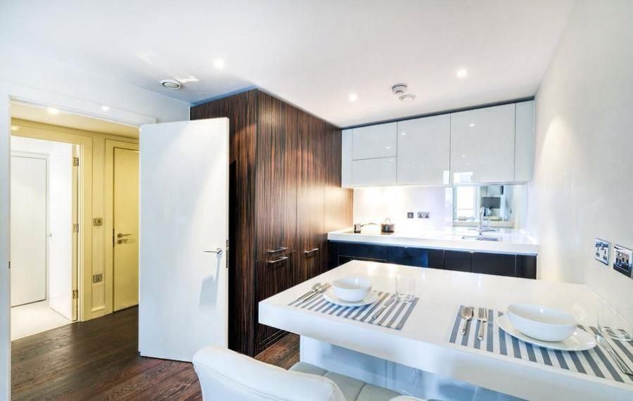 Property photo 1 of 2