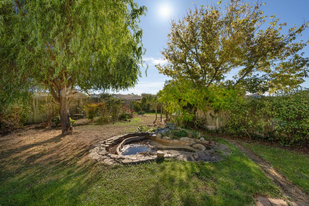 Property photo 2 of 17 Rear Garden