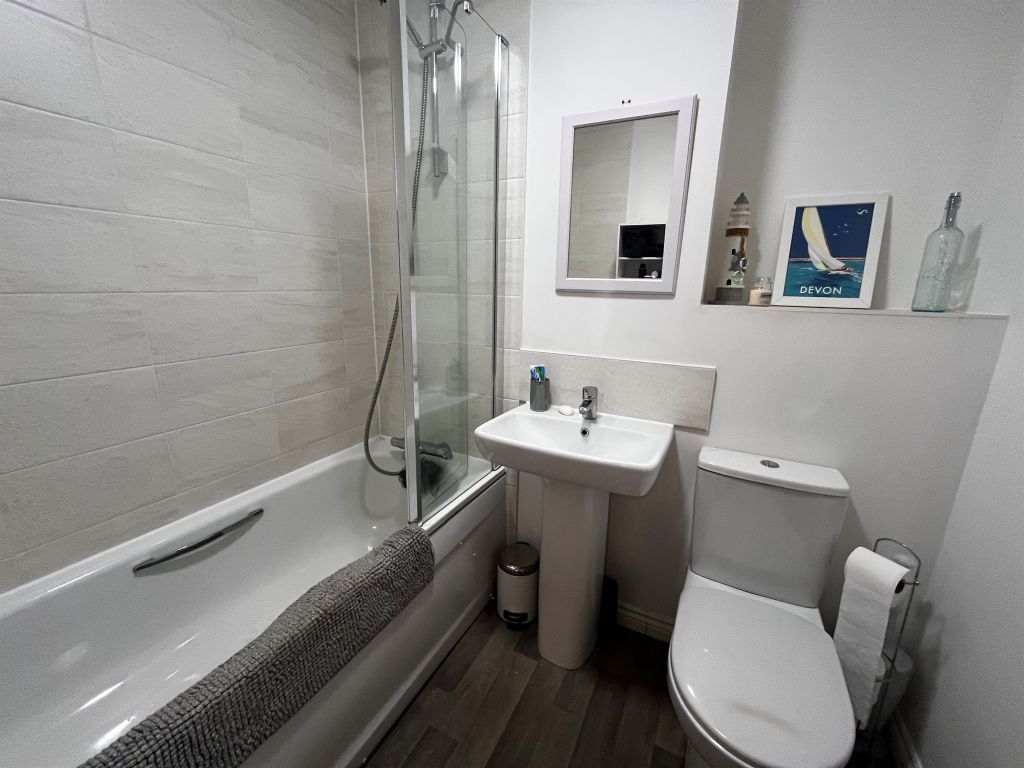 Property photo 2 of 22