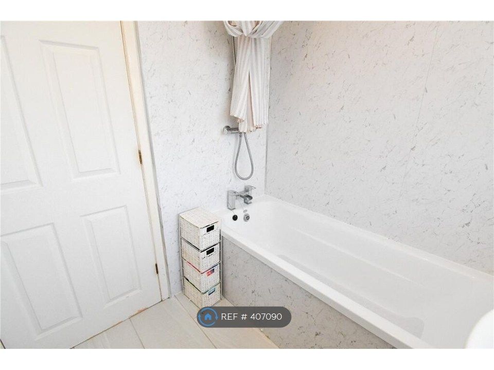 Property photo 3 of 16 Main Bathroom