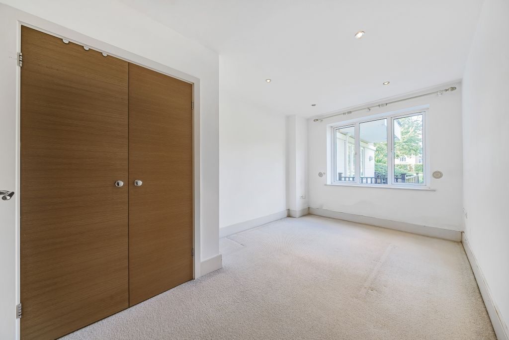 Property photo 3 of 6 1188688 (4)
