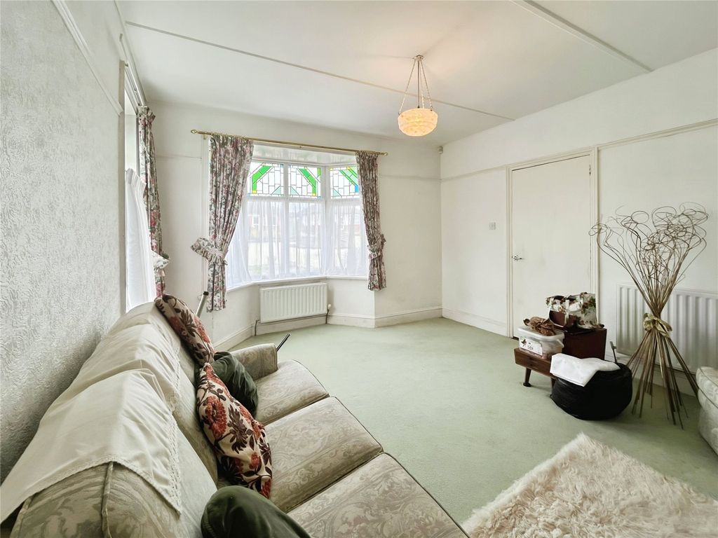 Property photo 3 of 16 Living Room