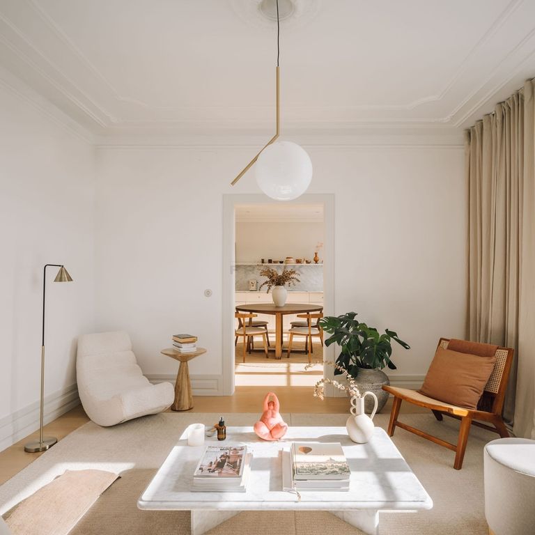 Property photo 1 of 28