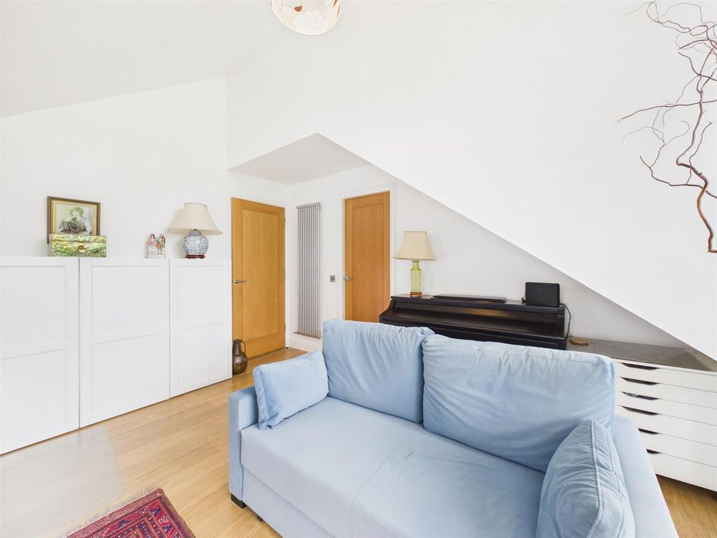 Additional image 9 of 2 bed flat for sale8 Riverside Park, Blairgowrie PH10