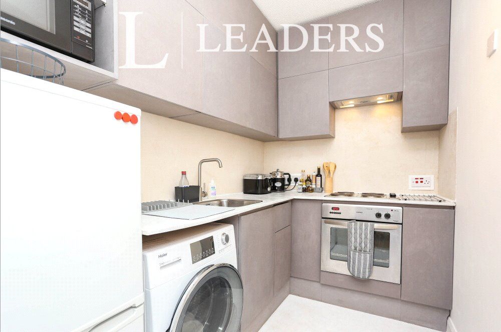 Property photo 3 of 6 Picture No. 05