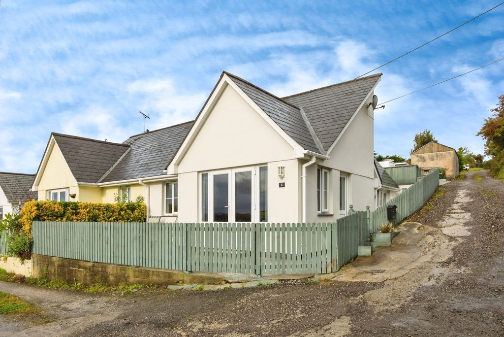 Property photo 1 of 16 Photo