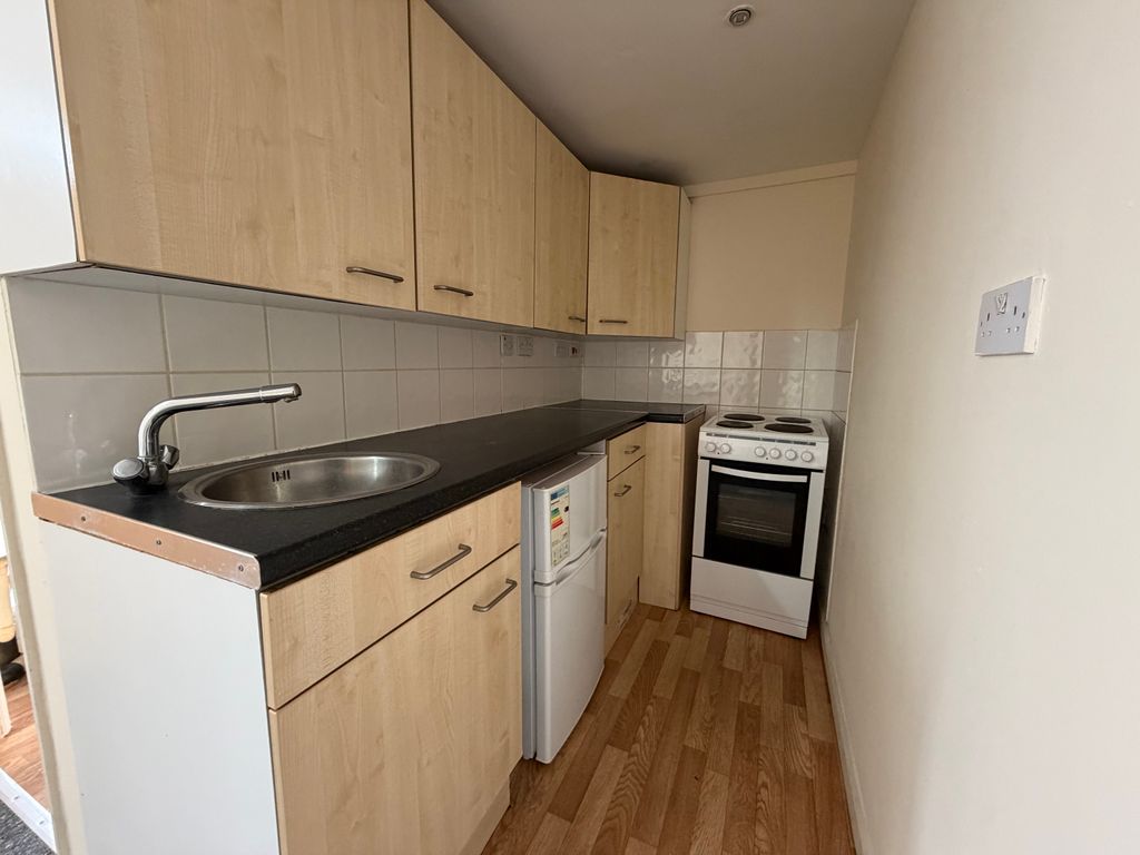 Property photo 2 of 3