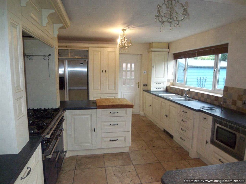 Property photo 2 of 14 Picture No. 20