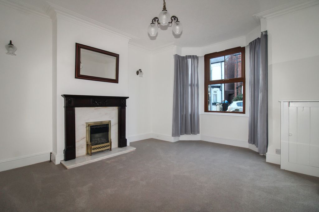 Property photo 2 of 14 Img_5008