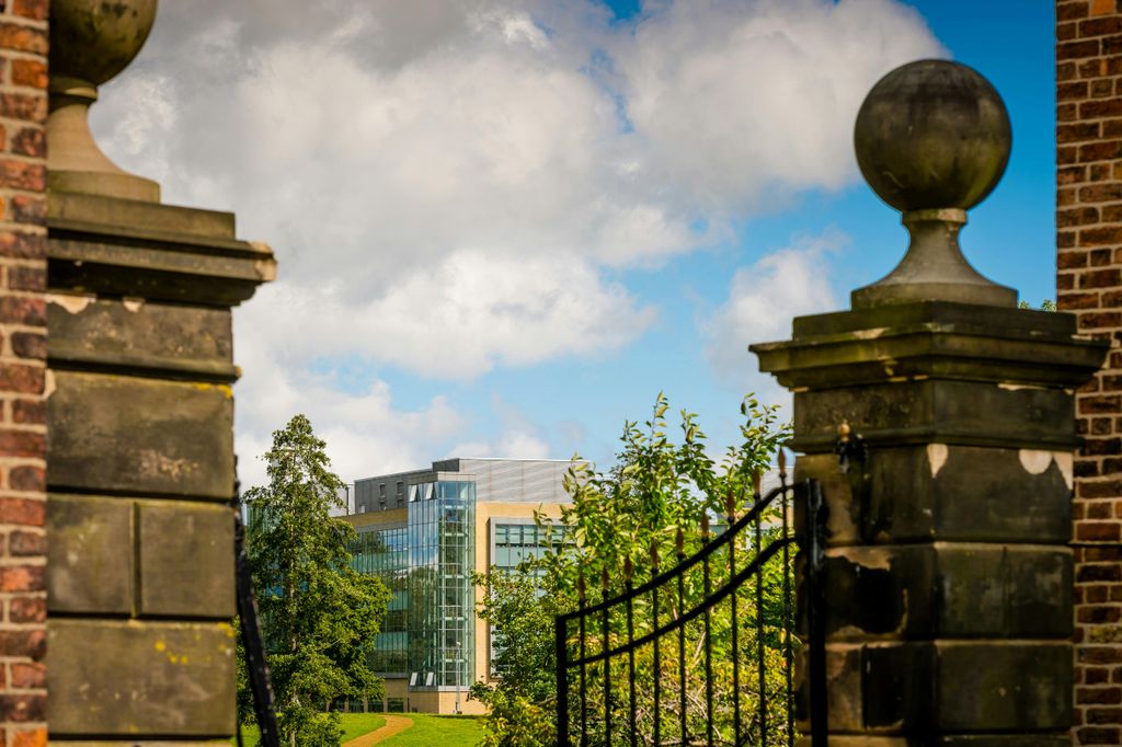 Property photo 2 of 10 Photo 2