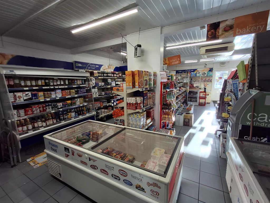 Property photo 1 of 6 Photo 0