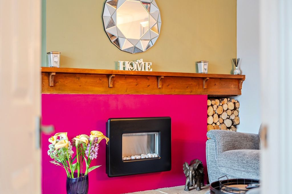 Property photo 3 of 19 4811552