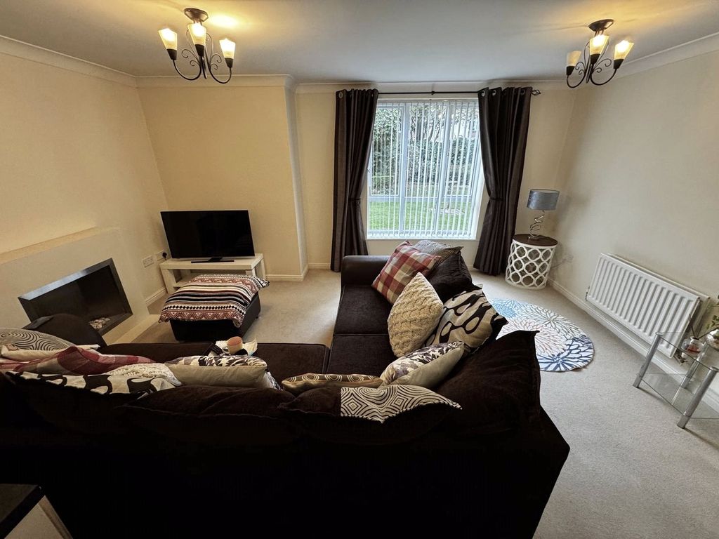 Property photo 3 of 10 Picture No. 20