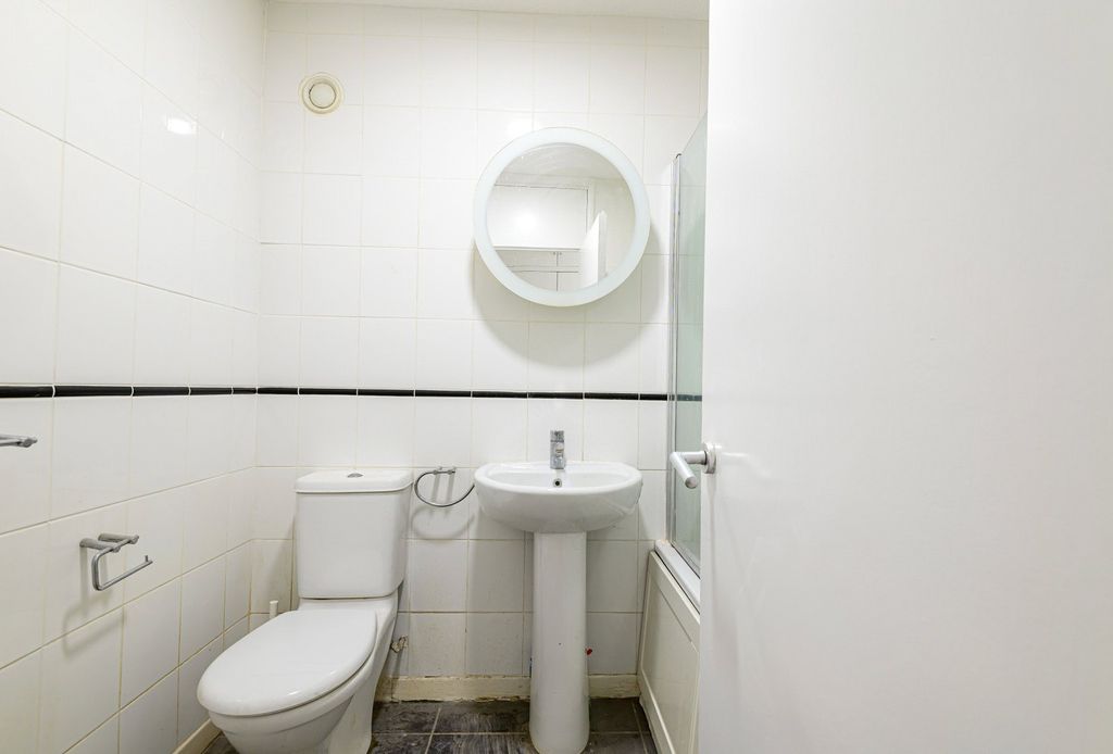 Property photo 3 of 4 Picture No. 03