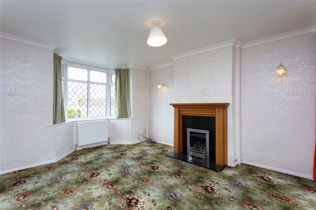 Property photo 2 of 11 Photo