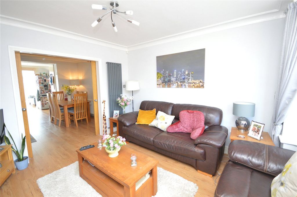 Property photo 3 of 25 Picture 3