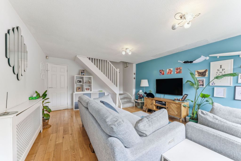 Property photo 3 of 22