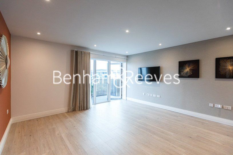 Property photo 1 of 14 Picture No. 02