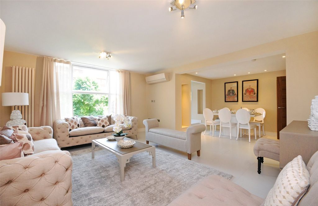 Property photo 1 of 9 Picture No. 06