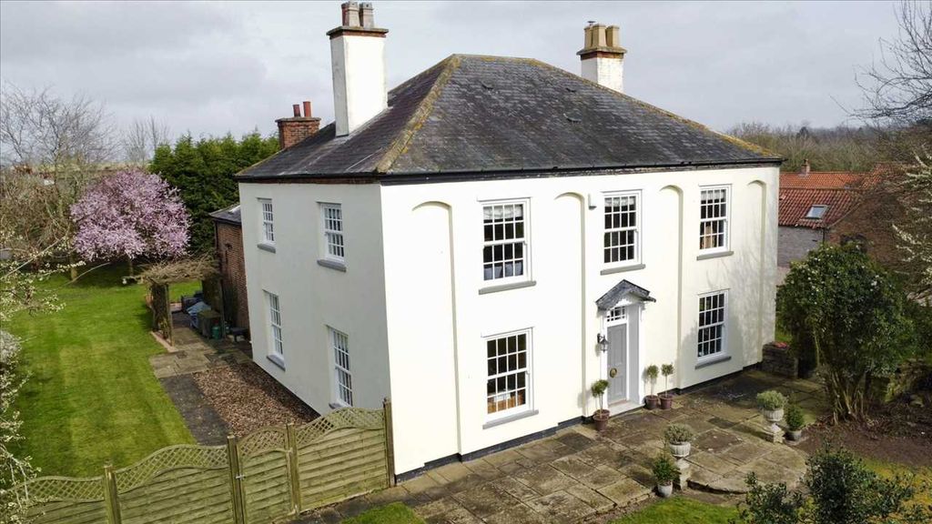 Property photo 1 of 33 Main Picture