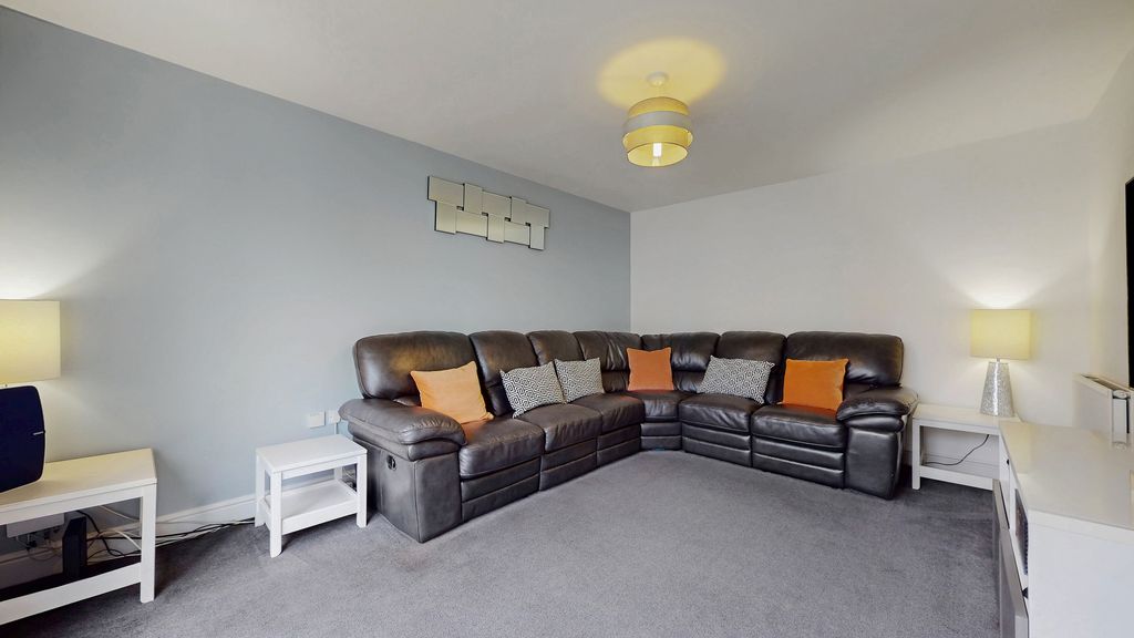 Property photo 3 of 41 16-Print-8 Bleasdale Road_37