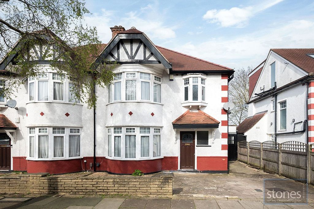 Property photo 1 of 21 Picture No. 13