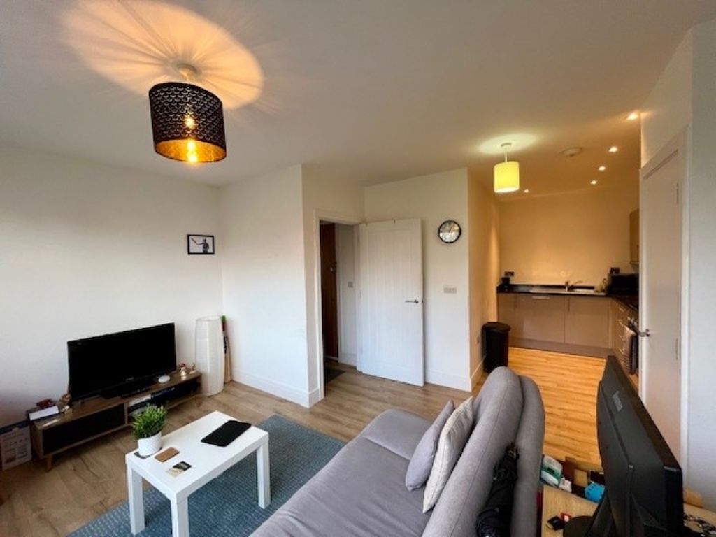 Property photo 2 of 7