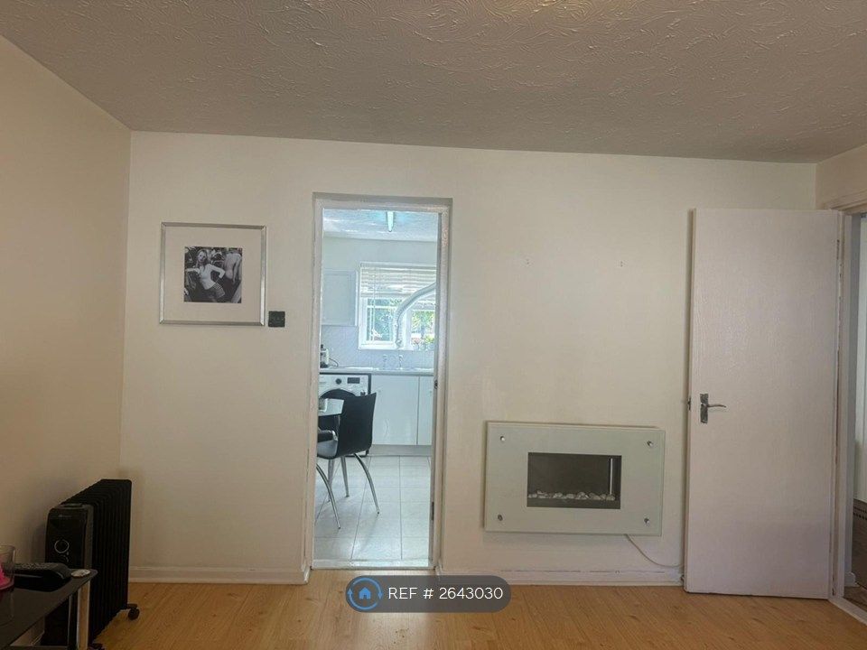 Property photo 3 of 8 Living Room