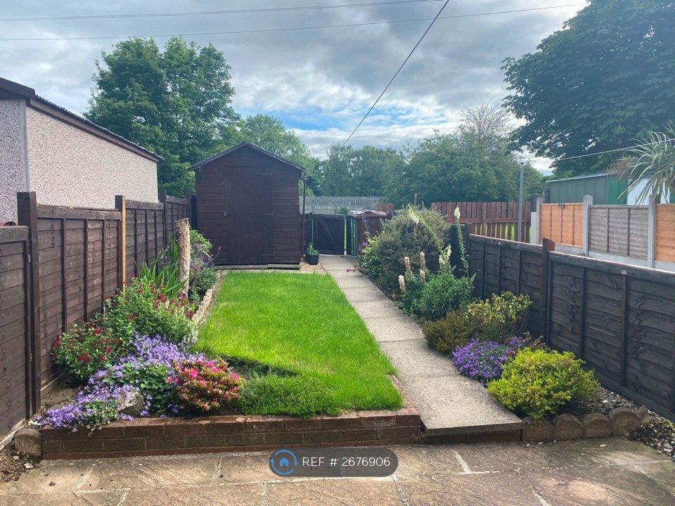 Property photo 2 of 22