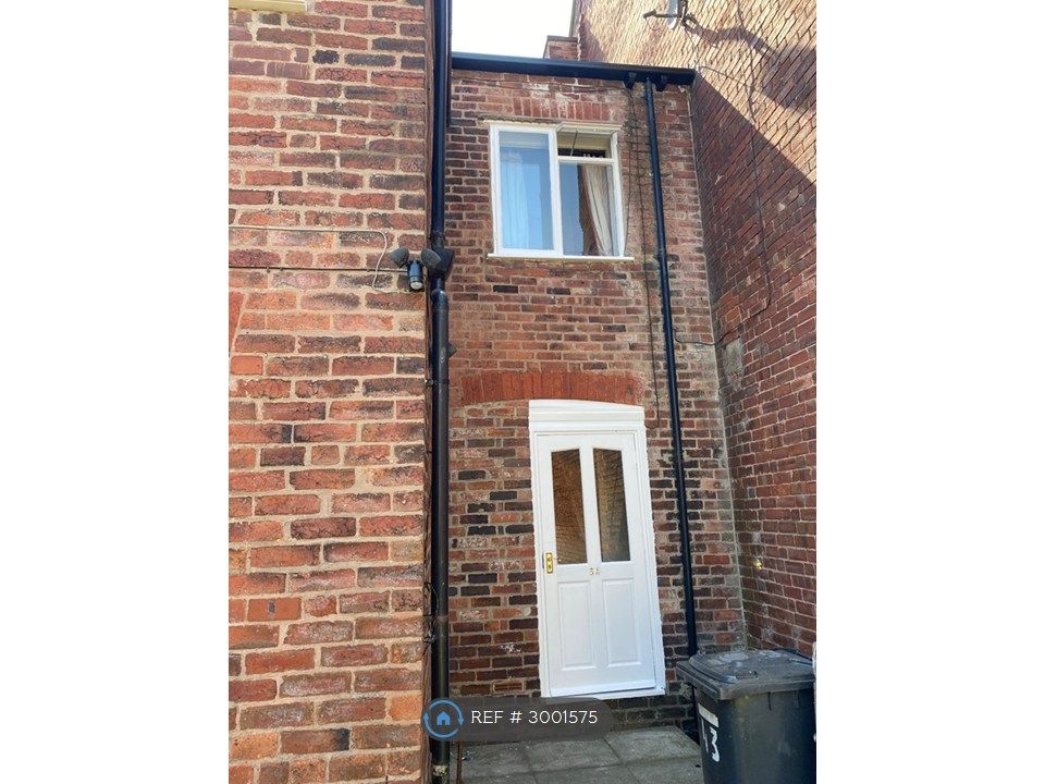 Property photo 3 of 27