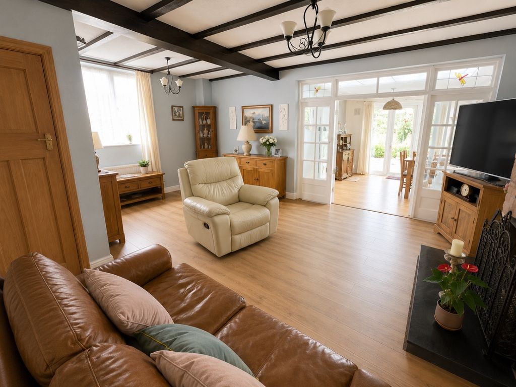 Property photo 3 of 14 5163522