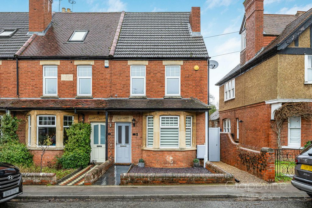 Property photo 1 of 25